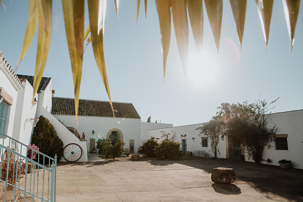 Cortijo Santa Clara Villa Carmona  Exterior photo