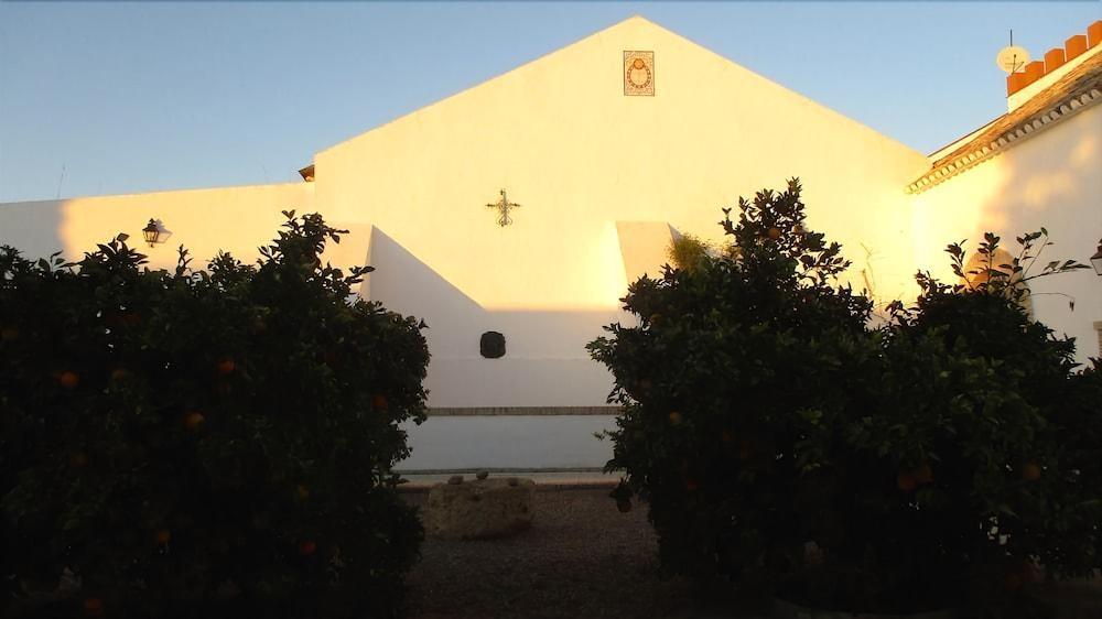 Cortijo Santa Clara Villa Carmona  Exterior photo